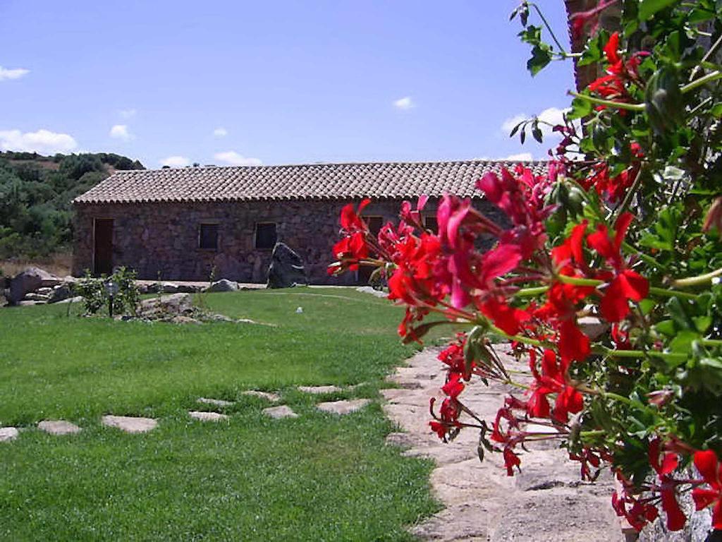 Agriturismo Spridda Panzió Arzachena Kültér fotó