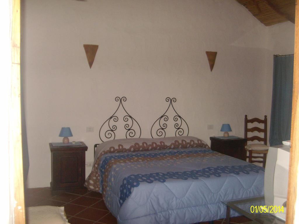 Agriturismo Spridda Panzió Arzachena Kültér fotó